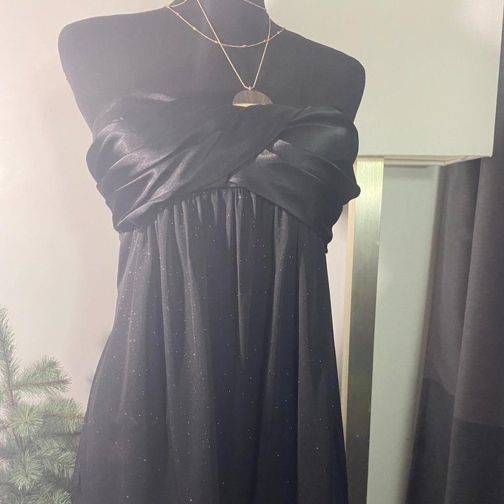 LAURA Black Scrapples dress